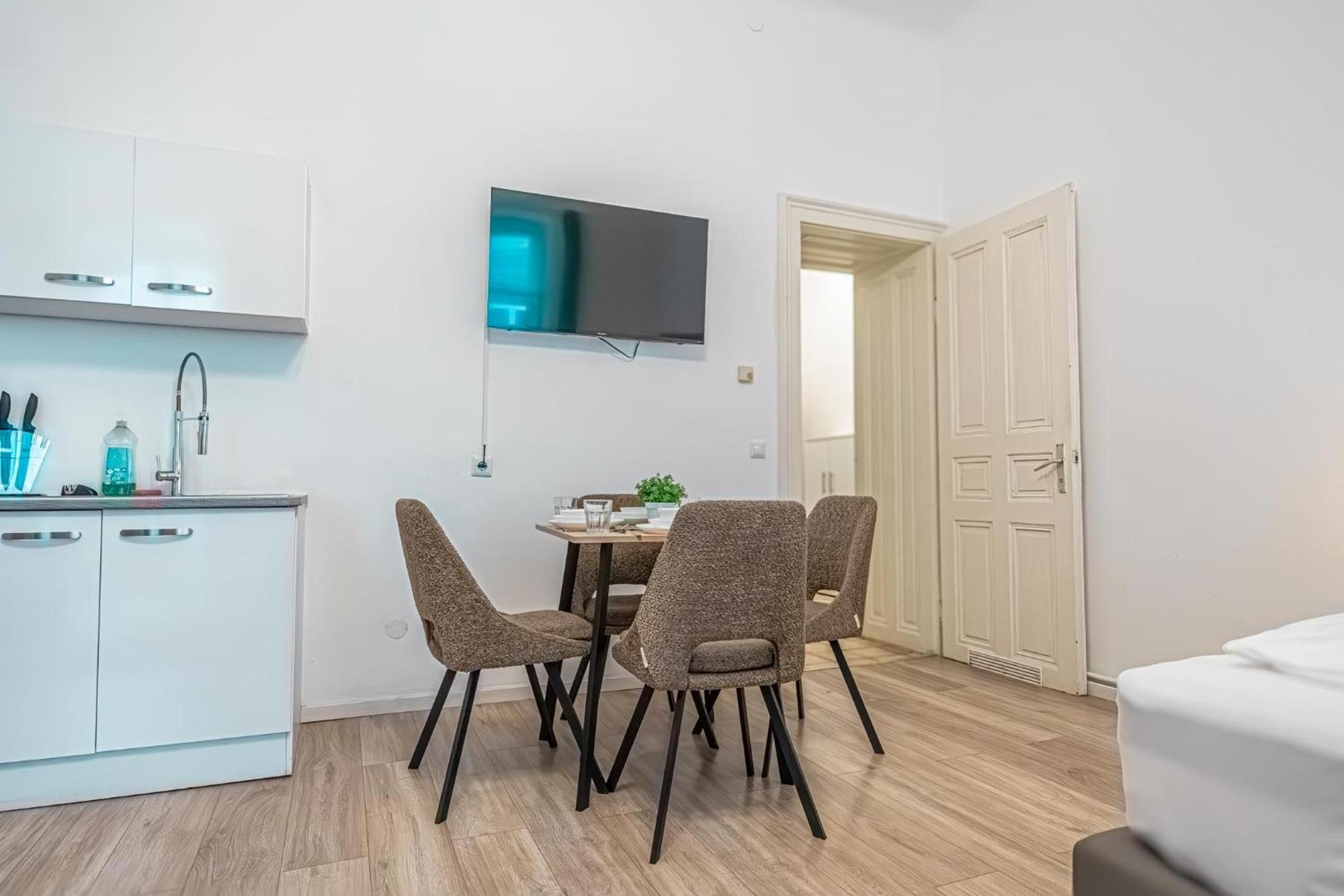 Apartment Elegant 1br - Great For Long *